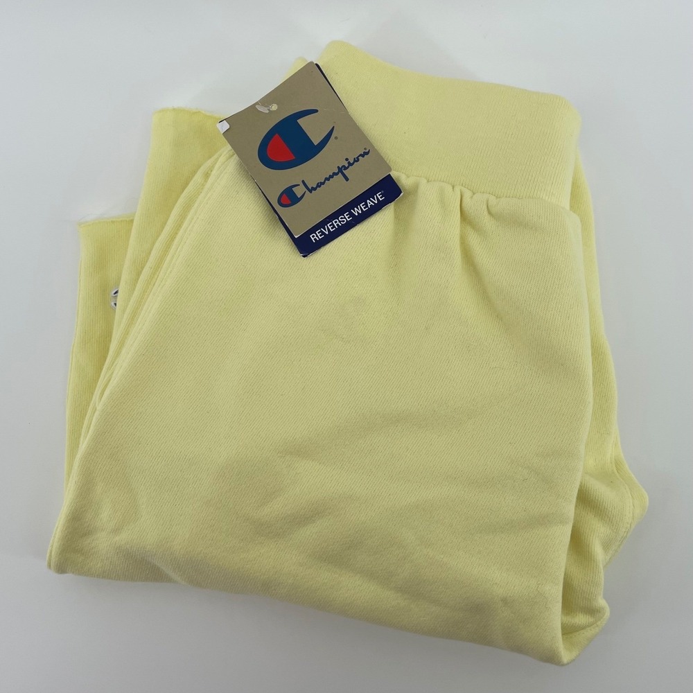 Champion Reverse Weave Shorts Men's Medium Lemon Glacie Yellow Raw Hem NEW